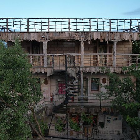 אוצ'יסר Philosophy Hotel מראה חיצוני תמונה