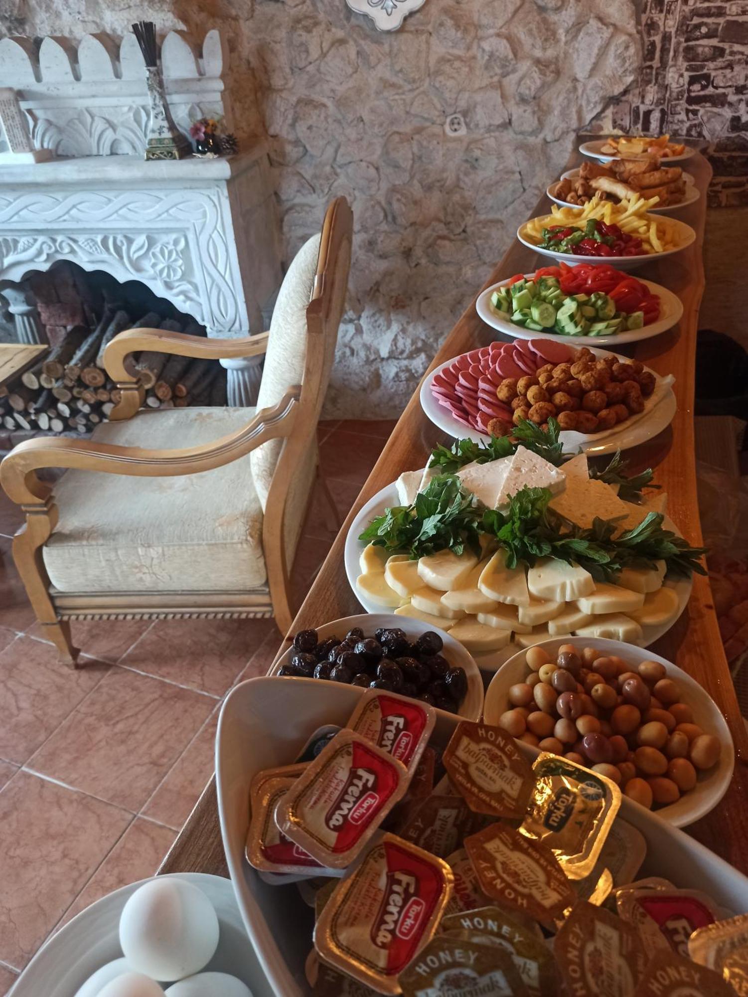 אוצ'יסר Philosophy Hotel מראה חיצוני תמונה